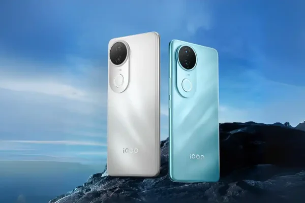 The iQOO Z10R phones in white and light blue, set against a sky background. A look at the design details you get for the excellent iQOO Z10R price.